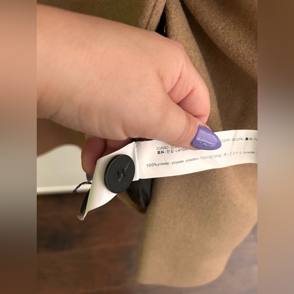 Zara Coat - Picture 7 of 7